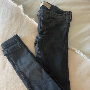 black hollister skinny jeans size 00